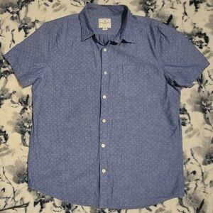American Eagle Outfitters Light Blue Casual Shirt